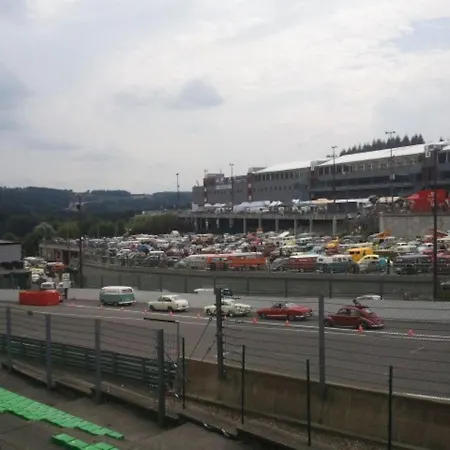 Le De Roanne-coo شاليه