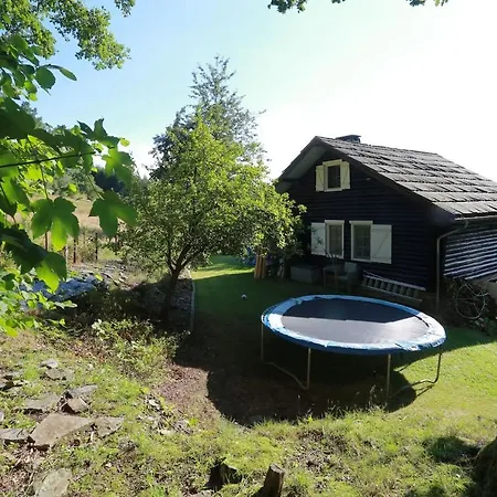 Le De Roanne-coo Alpesi faház