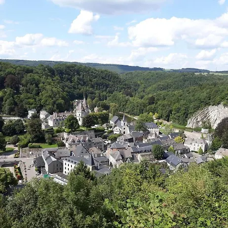 Le De Roanne-coo Chalé *