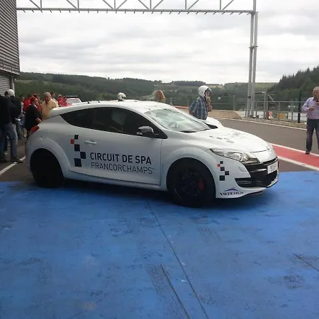 شاليه Le De Roanne-coo *